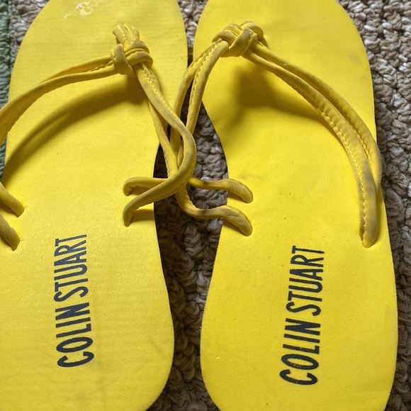 Comfortable Colin Stuart Bright Yellow. Wedge small heel Flip Flop Size 7.5 . - Picture 8 of 9